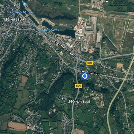 Aux Lettres Du Lavoir La Rivière-Saint-Sauveur Kültér fotó